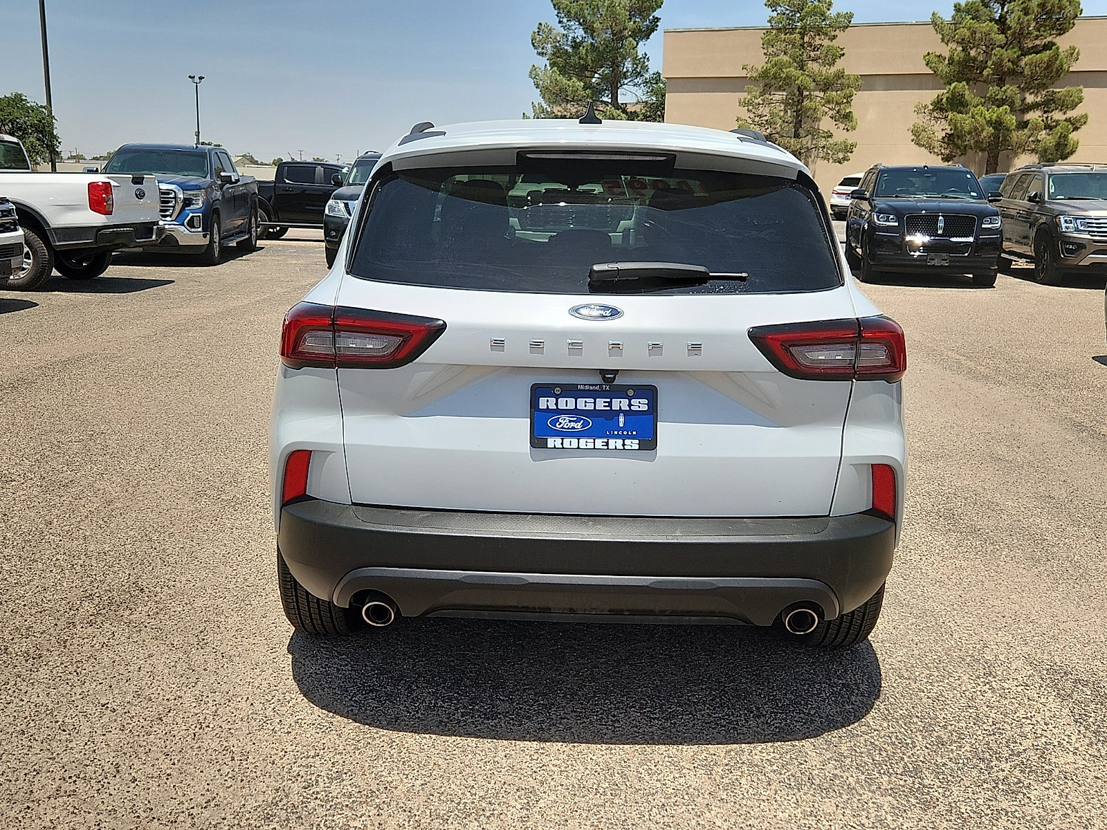Certified 2025 Ford Escape ST-Line FWD image 6