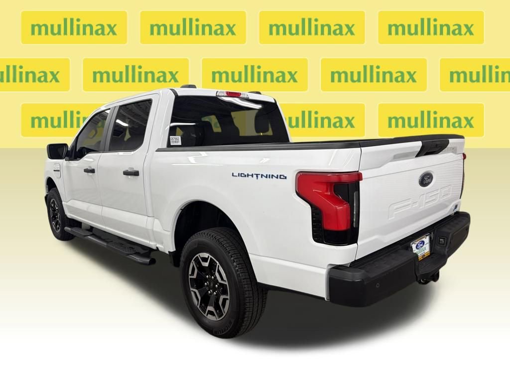 Certified 2023 Ford F150 Lightning Pro image 5