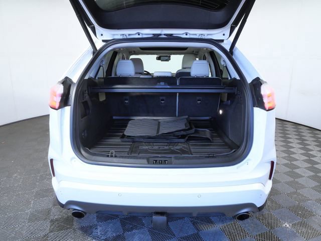 Certified 2024 Ford Edge Titanium w/ Titanium Elite Package image 9