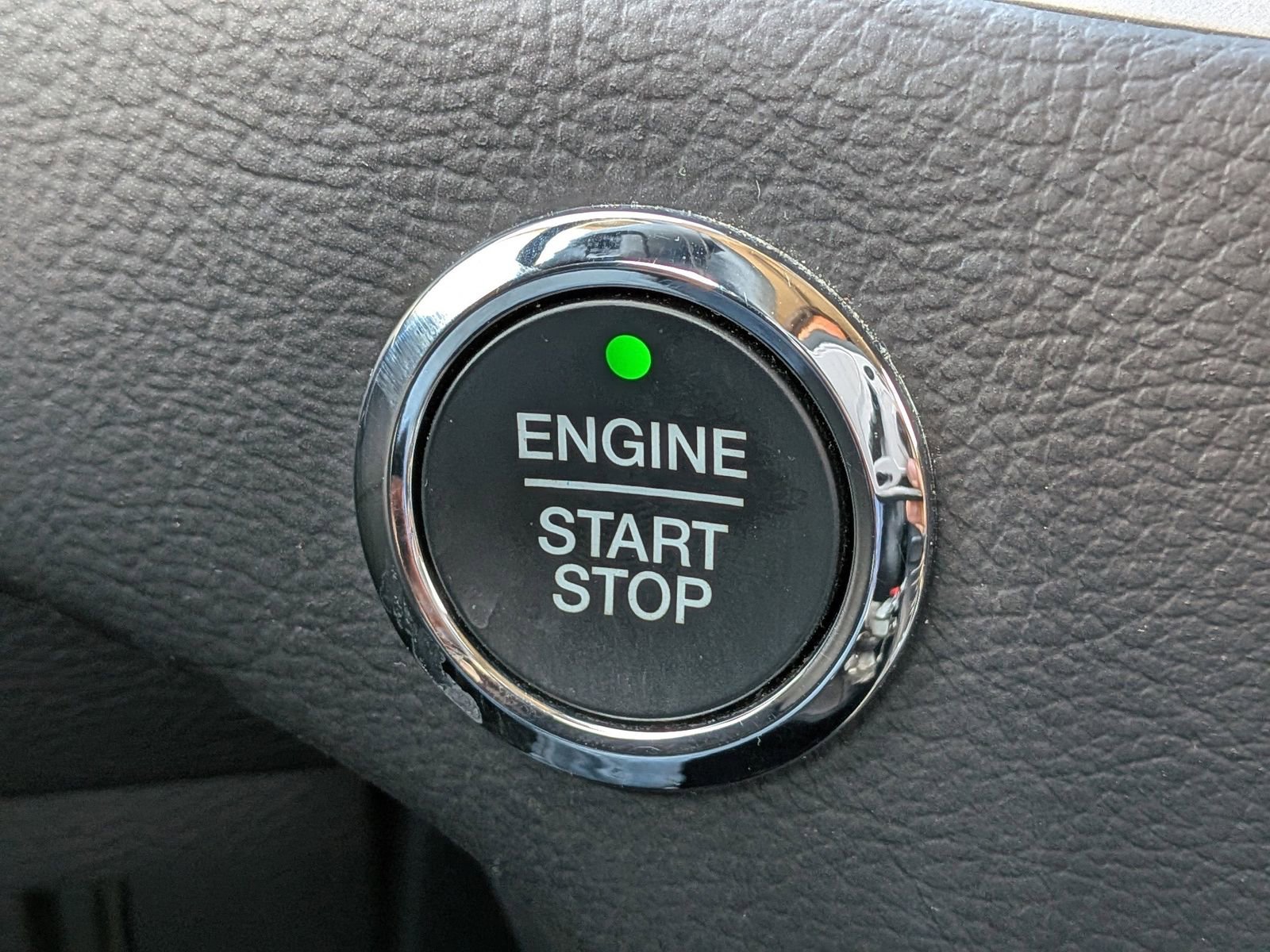 Certified 2023 Ford Edge SEL w/ Convenience Package image 32