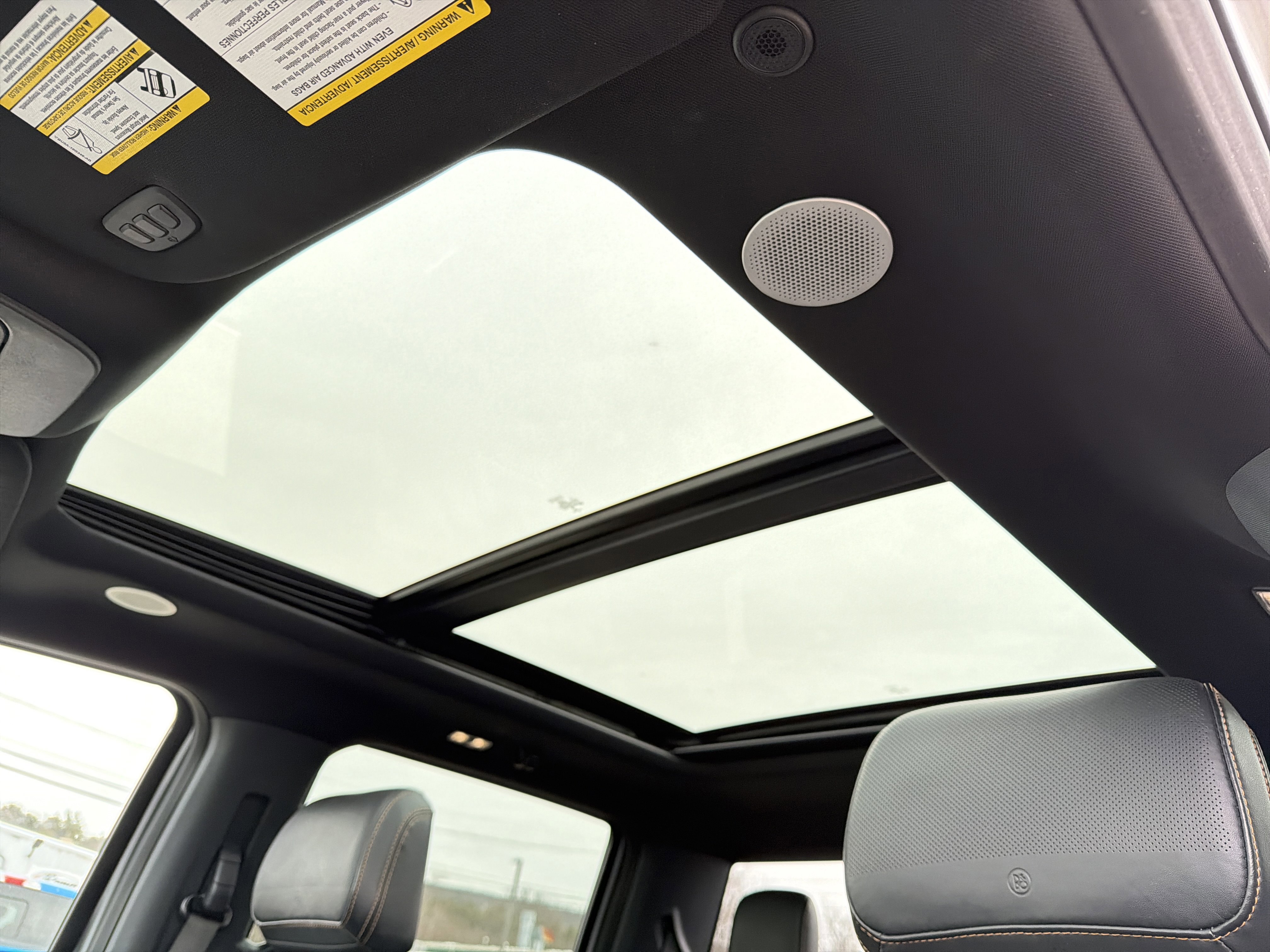 Certified 2023 Ford F150 Platinum w/ Equipment Group 701A High image 28