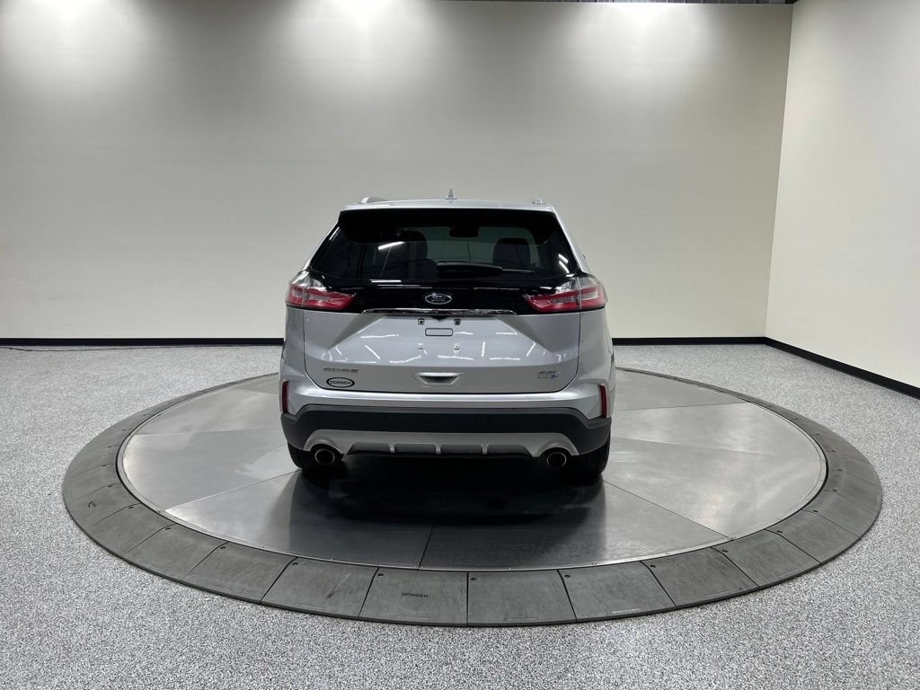Certified 2019 Ford Edge SEL w/ Cold Weather Package AWD/4WD image 8