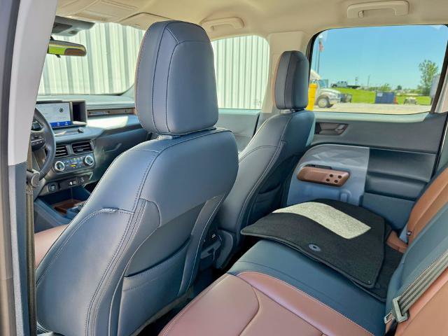 Certified 2022 Ford Maverick Lariat w/ Lariat Luxury Package AWD/4WD image 13