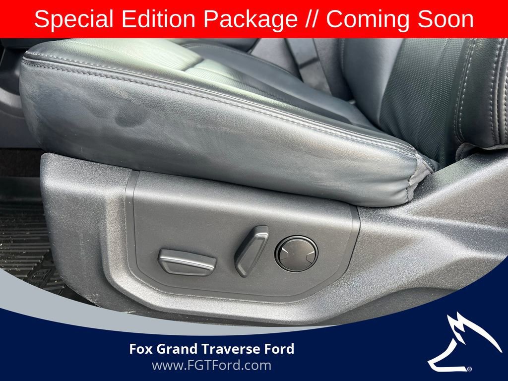 Certified 2023 Ford Expedition XLT image 18