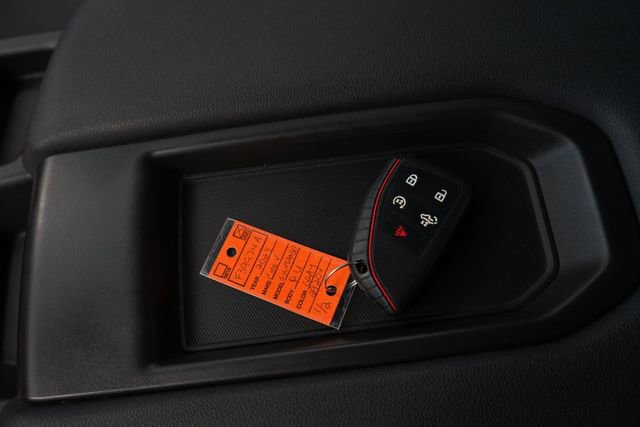 Used 2023 Chevrolet Silverado 1500 LT image 32