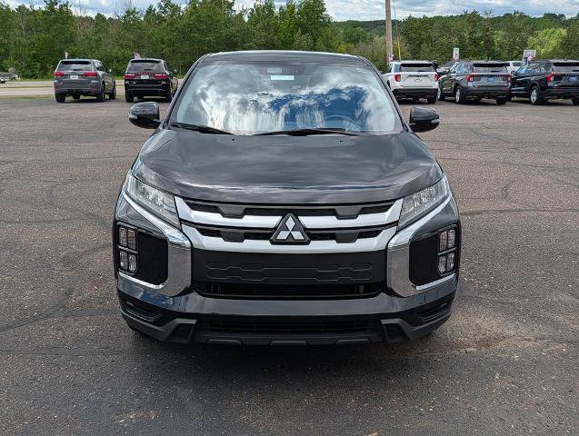 Used 2024 Mitsubishi Outlander Sport SE AWD/4WD image 3