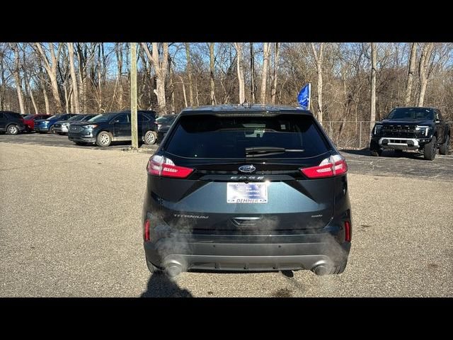Certified 2024 Ford Edge Titanium AWD/4WD image 27