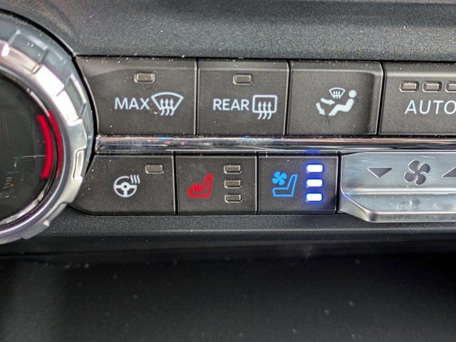 Certified 2025 Ford F150 Raptor image 31