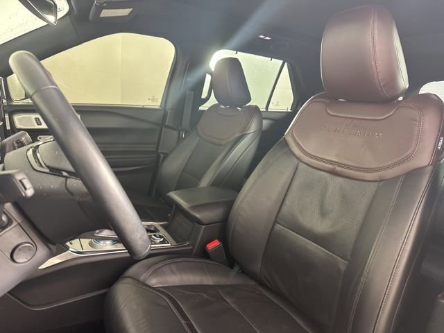 Certified 2023 Ford Explorer Platinum w/ Technology Package image 11
