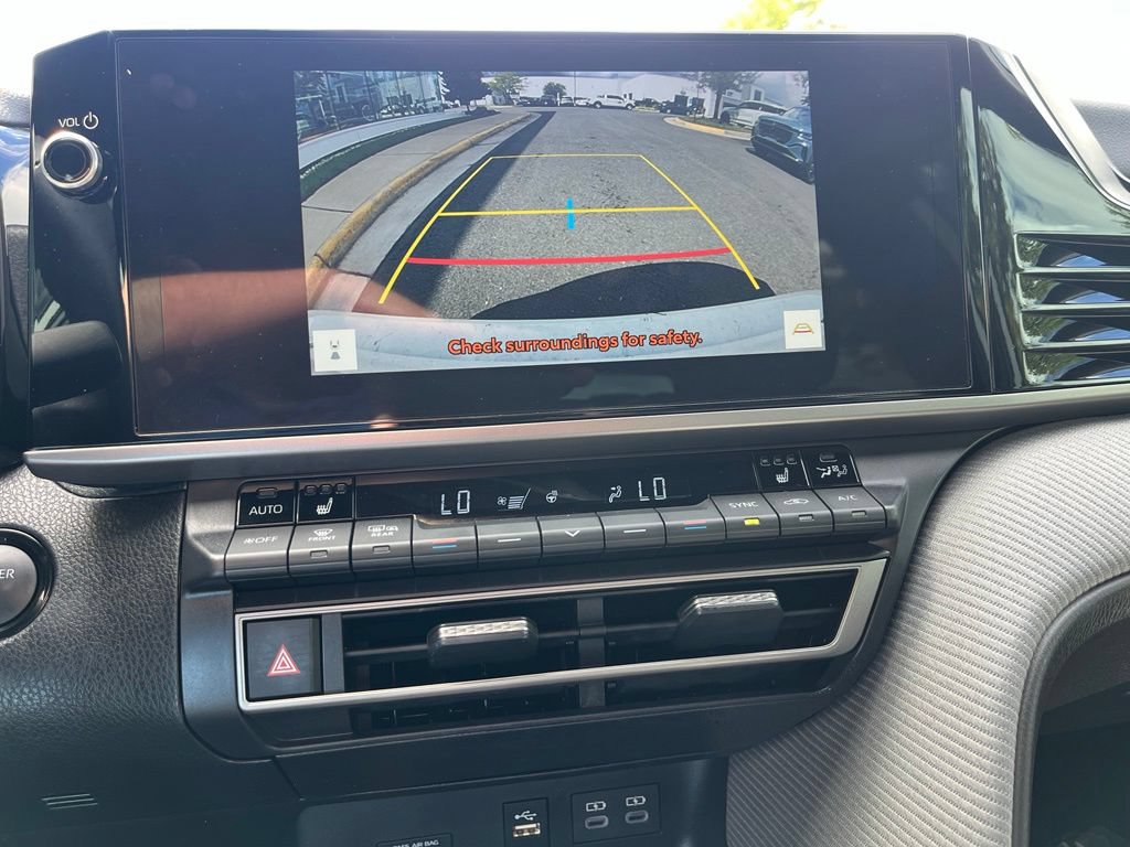 Used 2025 Toyota Camry SE w/ Multimedia Upgrade Package FWD image 29