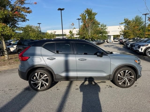 Used 2021 Volvo XC40 T5 R-Design w/ Advanced Package AWD/4WD image 6