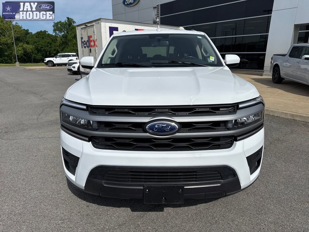 Certified 2024 Ford Expedition Max XLT RWD image 9
