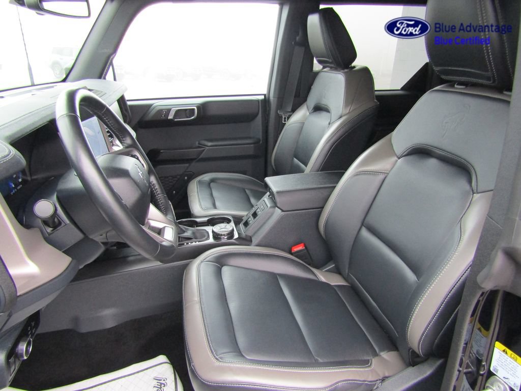Certified 2025 Ford Bronco Outer Banks AWD/4WD image 3