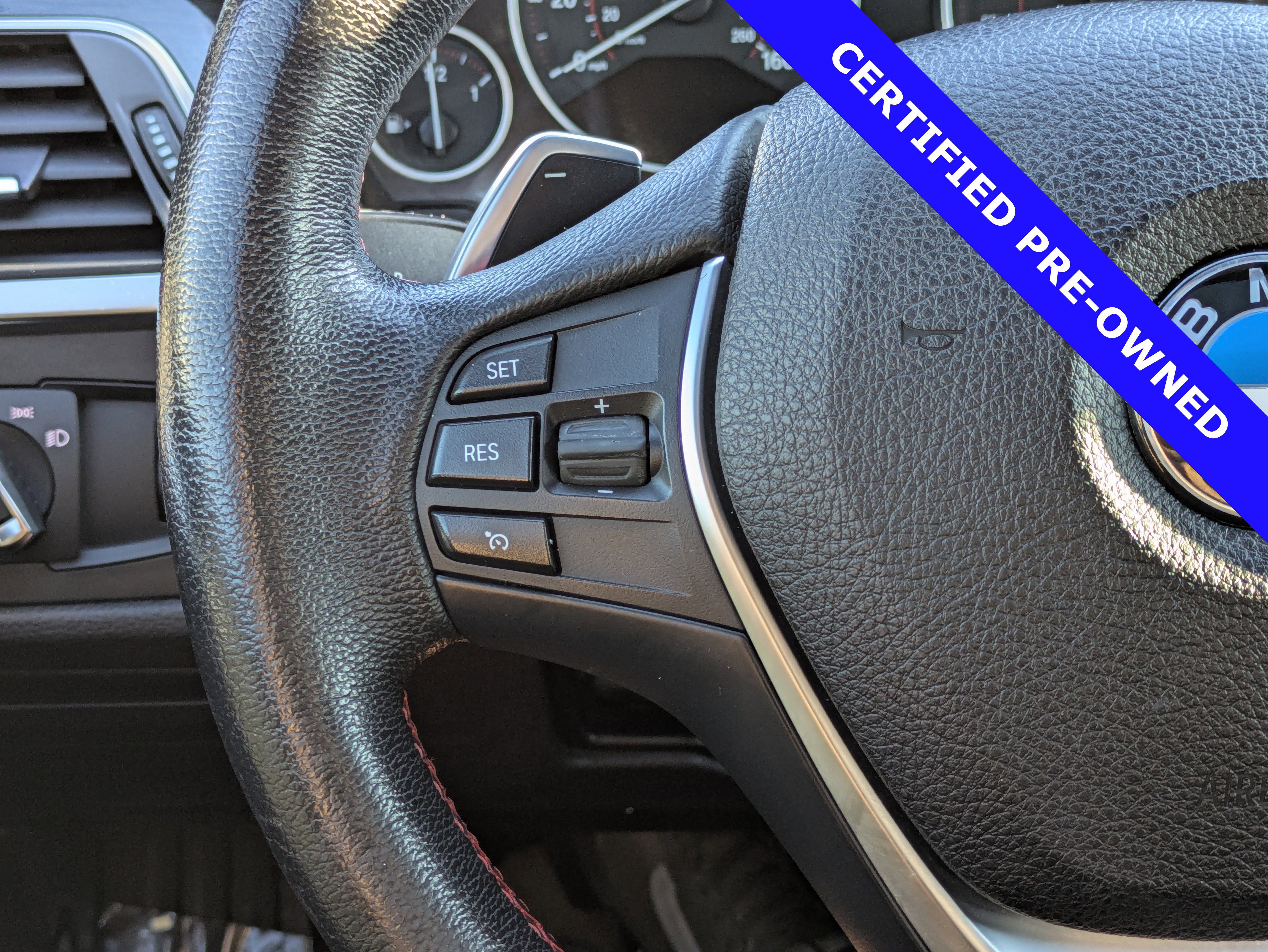 Used 2018 BMW 330i xDrive Sedan image 24