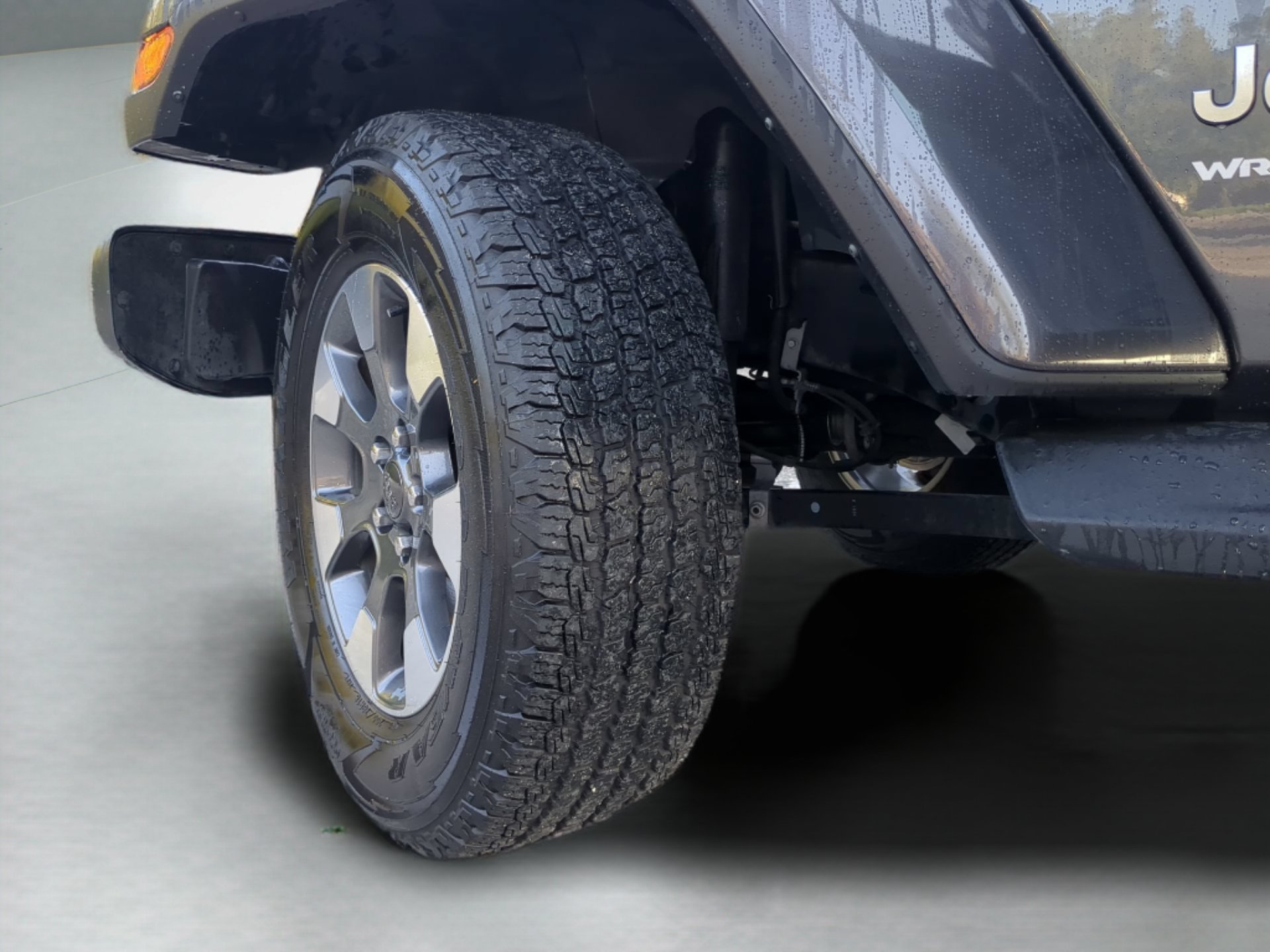 Used 2022 Jeep Wrangler Unlimited Sahara AWD/4WD image 71