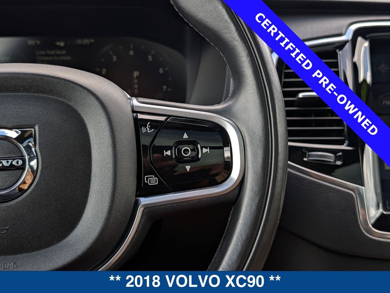 Used 2018 Volvo XC90 T5 Momentum w/ Convenience Package FWD image 29
