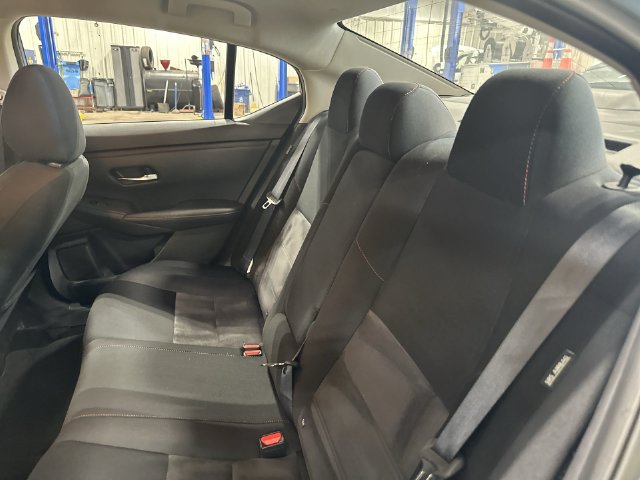 Used 2024 Nissan Sentra SR FWD image 30