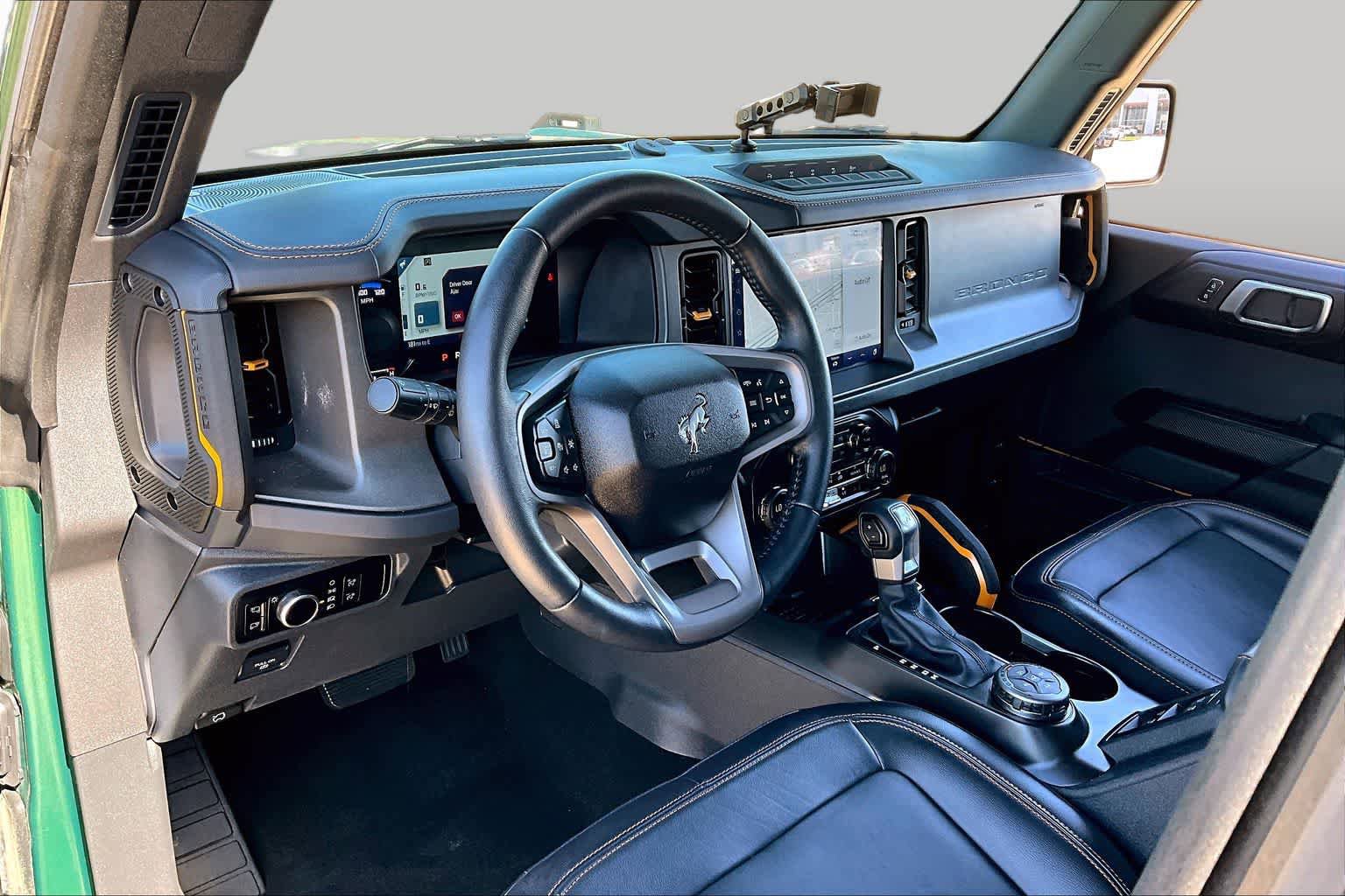 Certified 2024 Ford Bronco Badlands AWD/4WD image 40