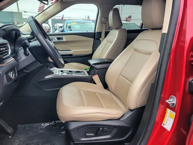 Certified 2024 Ford Explorer Limited AWD/4WD image 13