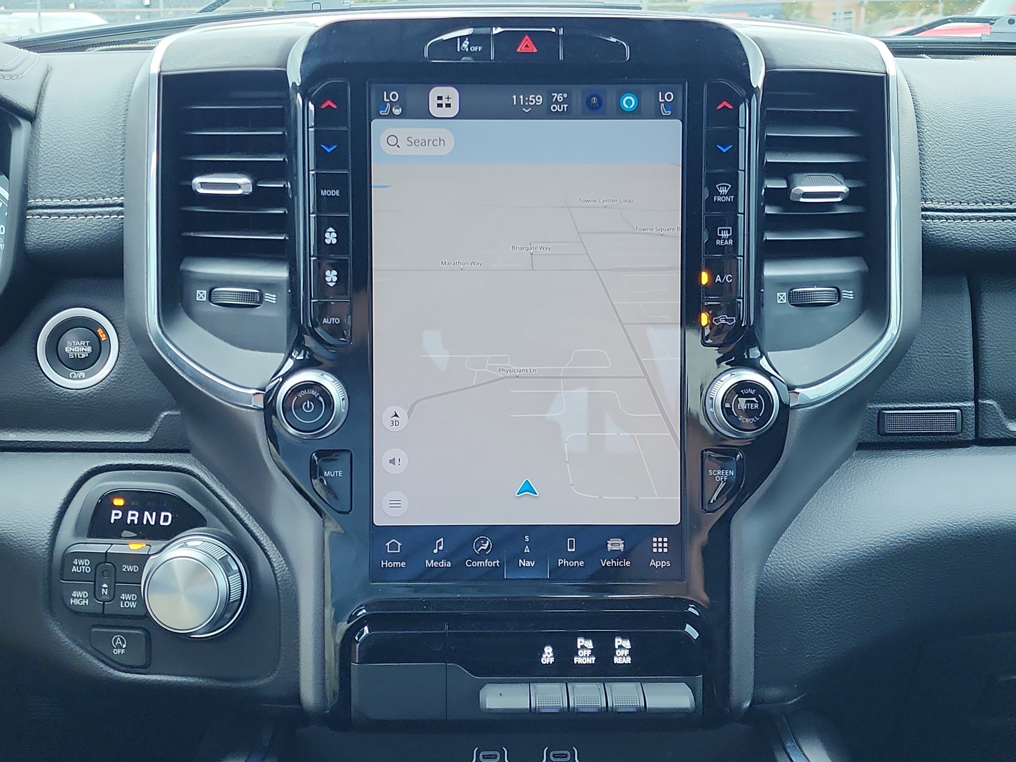 Used 2025 RAM 1500 Laramie image 27