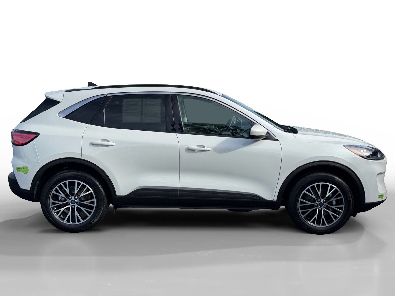 Certified 2022 Ford Escape SEL w/ Technology Package image 2