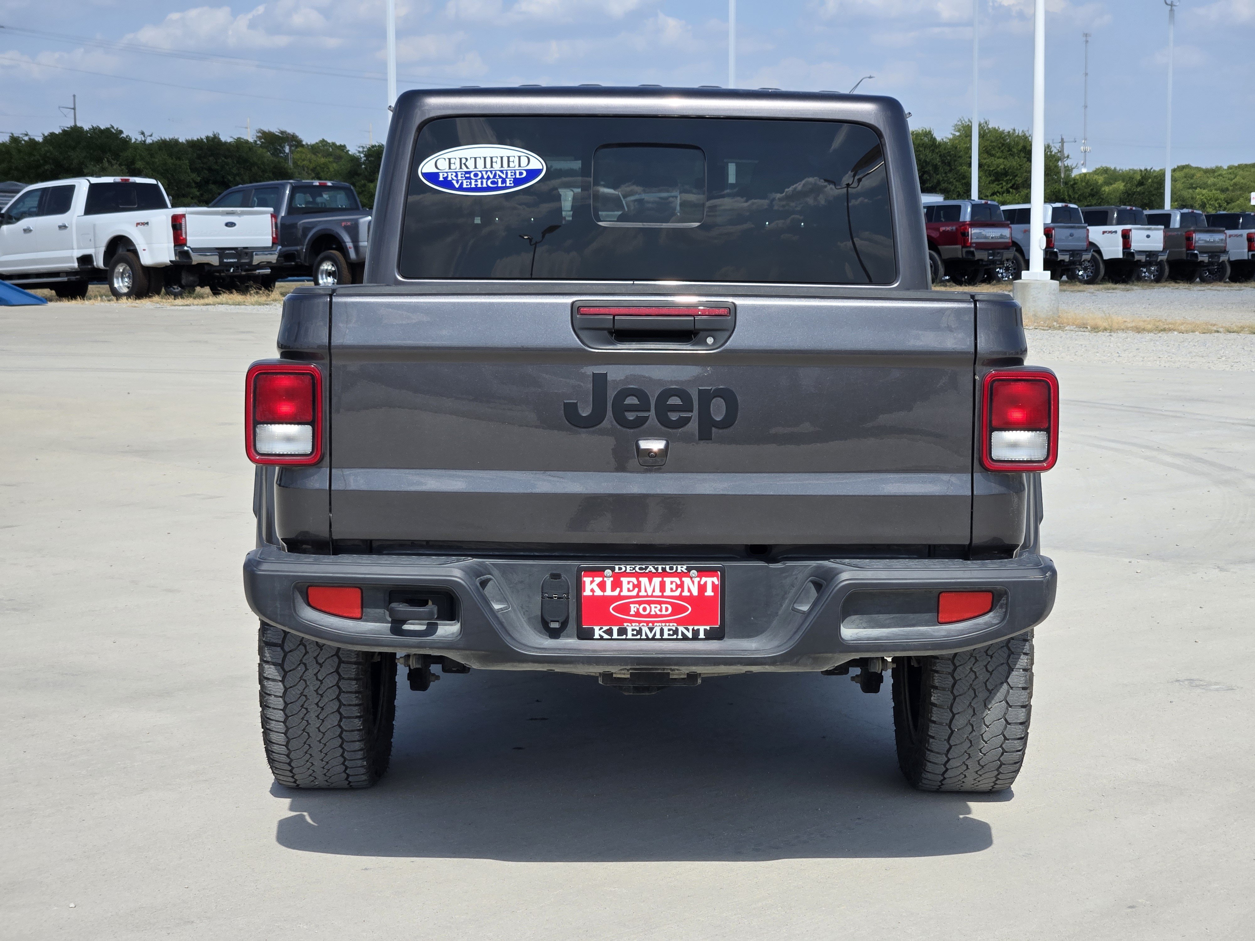 Used 2025 Jeep Gladiator Sport AWD/4WD image 6