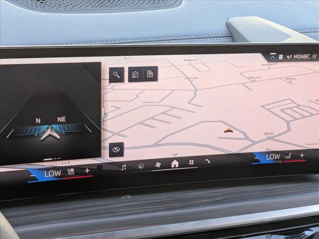 Used 2025 BMW X5 xDrive40i w/ Parking Assistance Package image 13