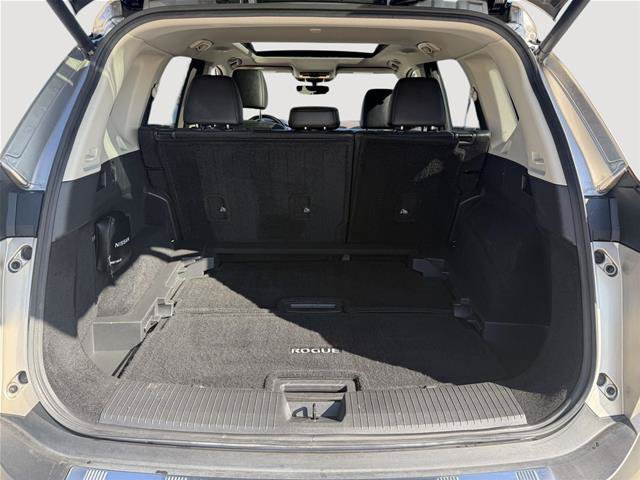 Used 2022 Nissan Rogue Platinum w/ Head-Up Display Package AWD/4WD image 25