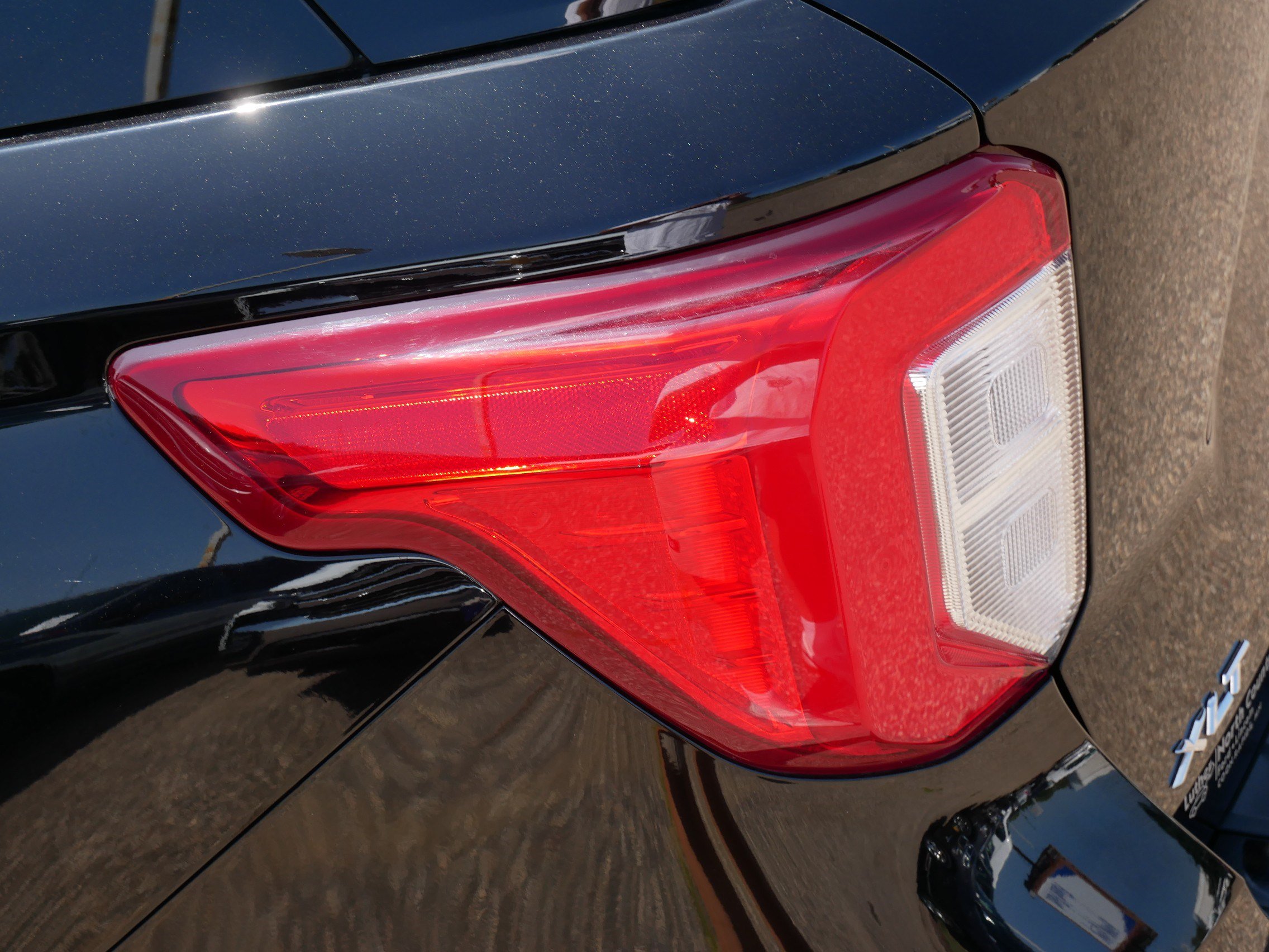Certified 2023 Ford Explorer XLT w/ Equipment Group 202A AWD/4WD image 17
