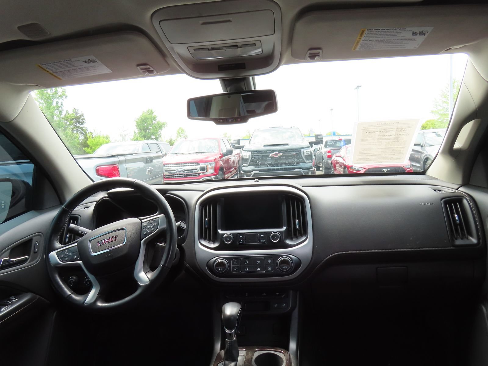 Used 2022 GMC Canyon Elevation w/ Elevation Premium Package AWD/4WD image 15