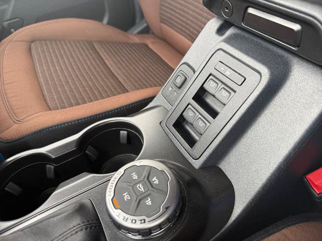 Certified 2022 Ford Bronco Outer Banks w/ Sasquatch Package AWD/4WD image 38