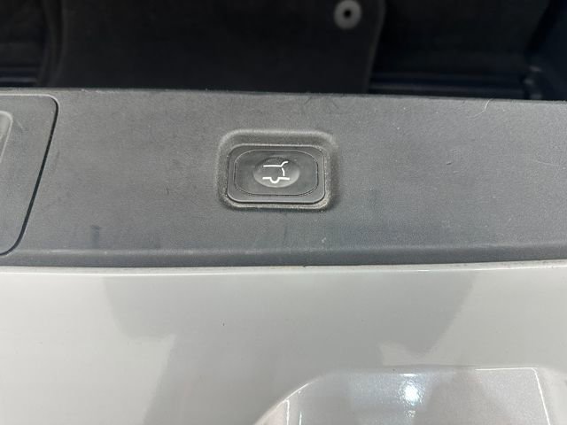 Certified 2025 Ford Expedition Active image 21