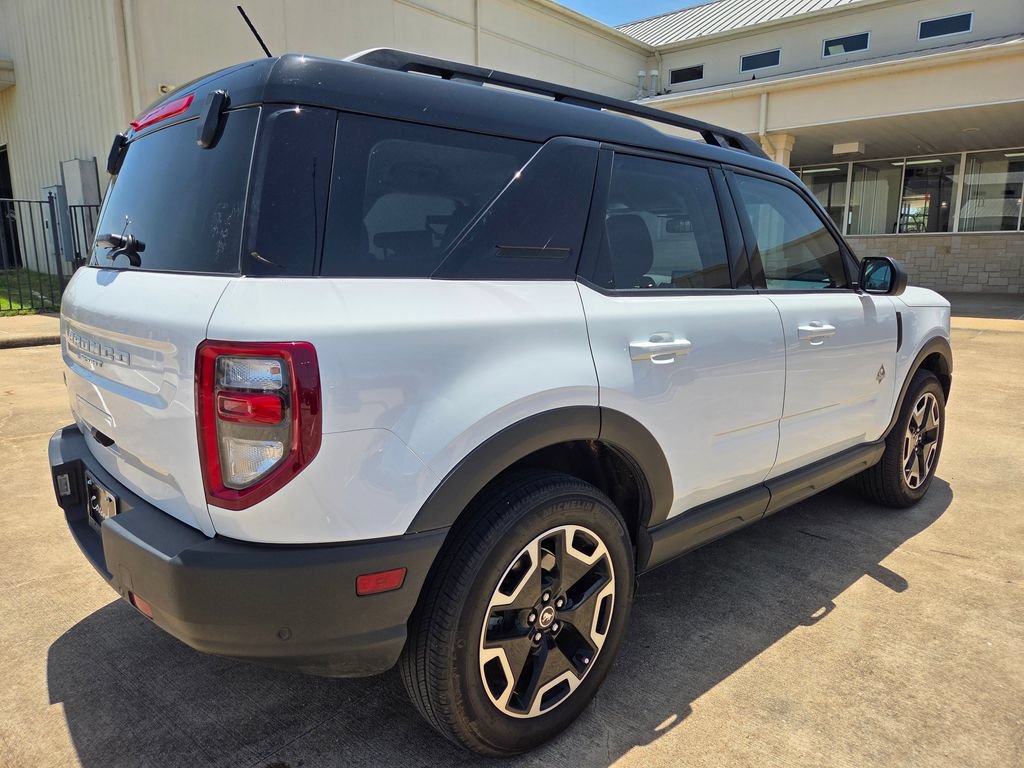 Certified 2024 Ford Bronco Sport Outer Banks AWD/4WD image 5