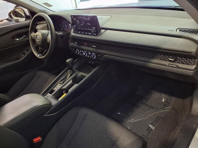 Used 2024 Honda Accord EX image 30