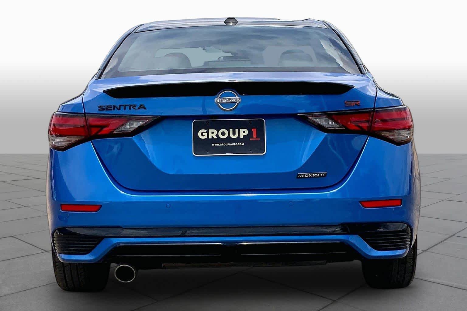 Used 2025 Nissan Sentra SR w/ Midnight Edition FWD image 5