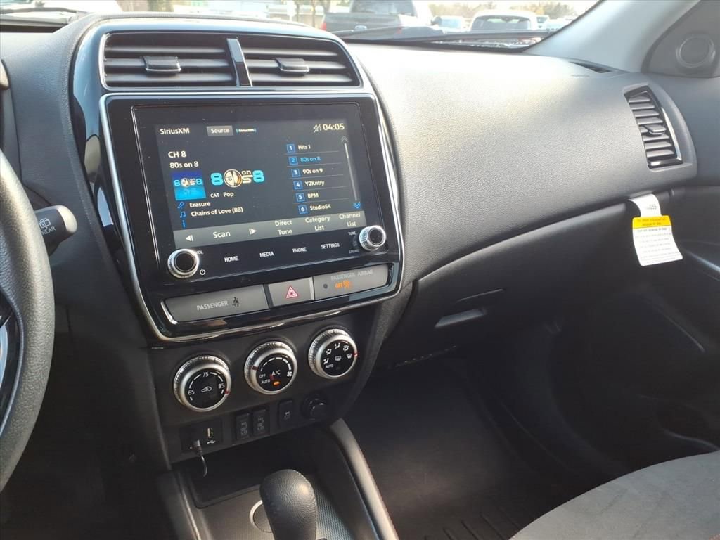 Used 2022 Mitsubishi Outlander Sport SE FWD image 27