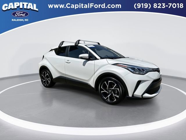 Used 2021 Toyota C-HR XLE image 8