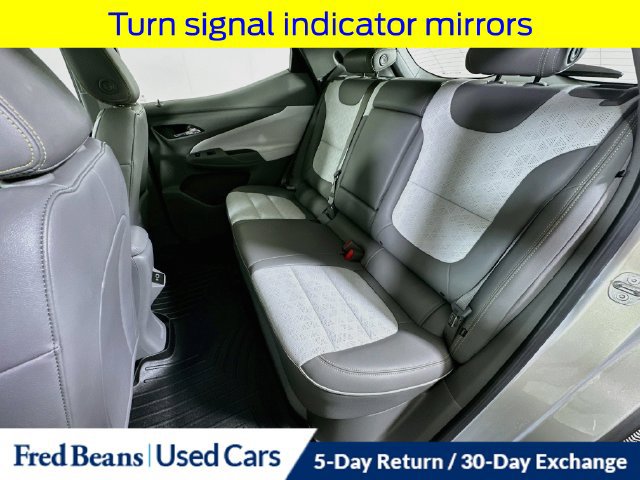Used 2022 Chevrolet Bolt EUV Premier w/ Sun & Sound Package FWD image 31