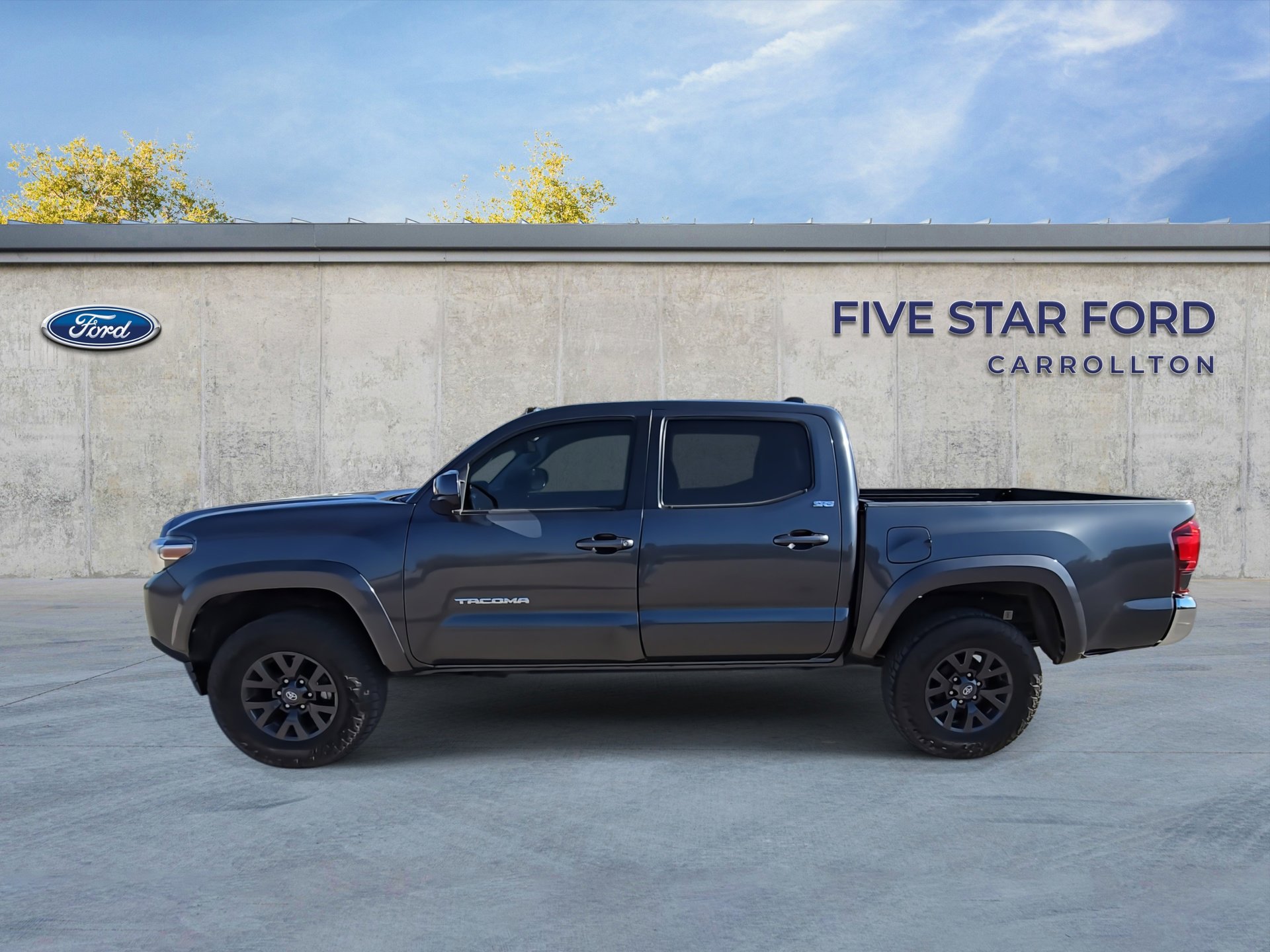 Used 2021 Toyota Tacoma SR5 image 6