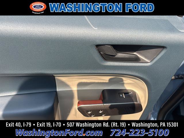 Certified 2025 Ford Maverick Lariat w/ 4K Tow Package AWD/4WD image 17