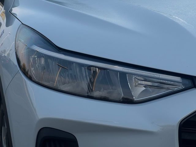 Certified 2025 Ford Escape ST-Line Select AWD/4WD image 40