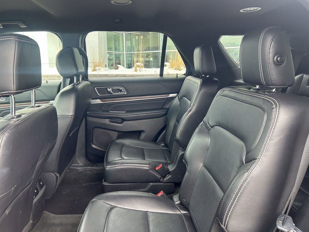 Certified 2017 Ford Explorer Limited image 13