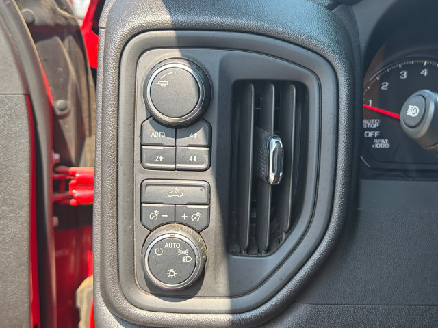 Used 2024 Chevrolet Silverado 1500 Custom Trail Boss AWD/4WD image 32