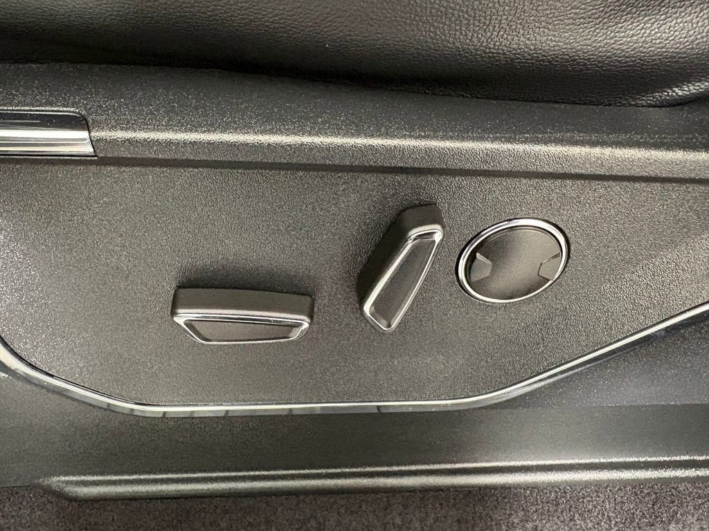 Certified 2023 Ford F150 Lariat w/ Equipment Group 502A High AWD/4WD image 15