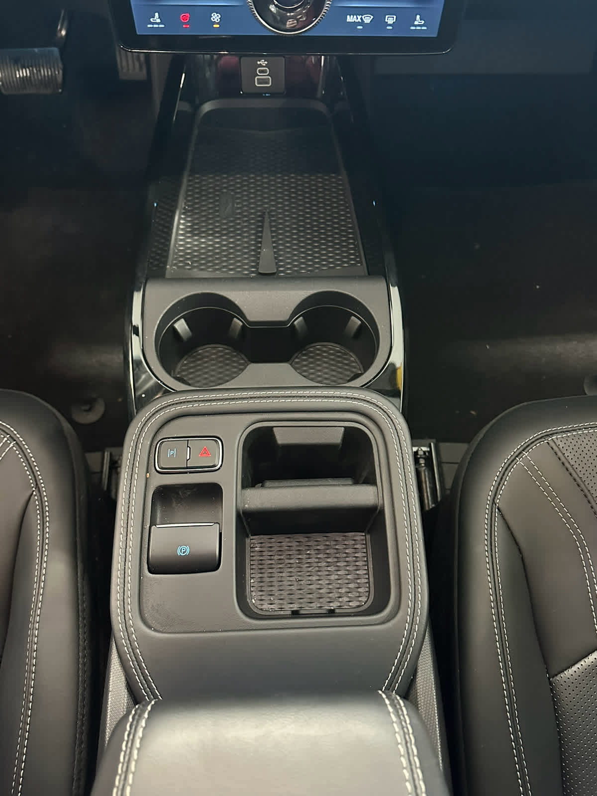 Certified 2025 Ford Mustang Mach-E Premium AWD/4WD image 33