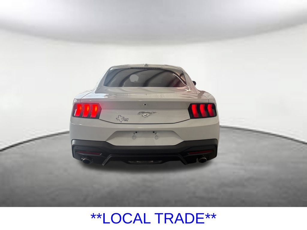 Certified 2026 Ford Mustang Coupe RWD image 4