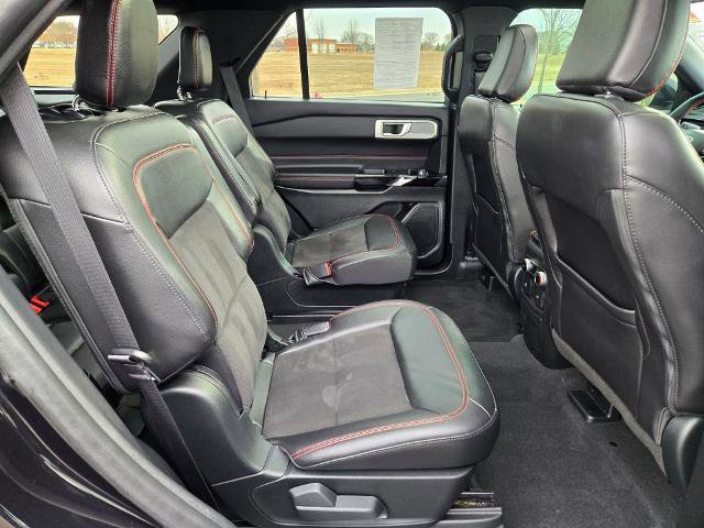 Certified 2023 Ford Explorer ST-Line w/ Class IV Trailer Tow Package image 13