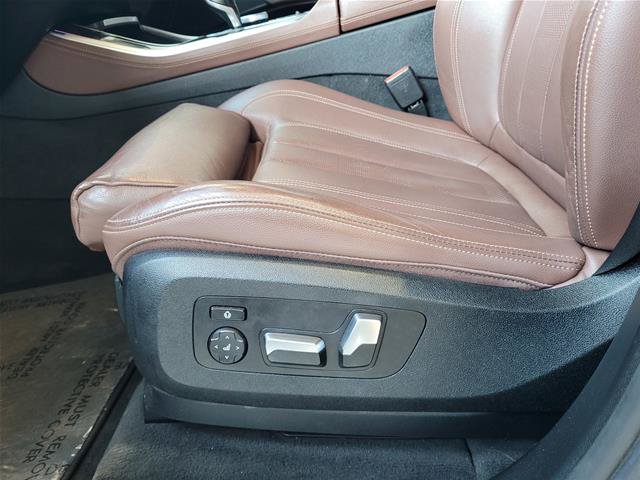 Used 2019 BMW X5 xDrive40i w/ M Sport Package AWD/4WD image 23