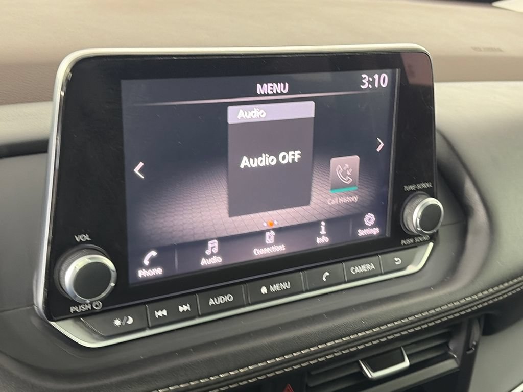 Used 2021 Nissan Rogue S AWD/4WD image 19