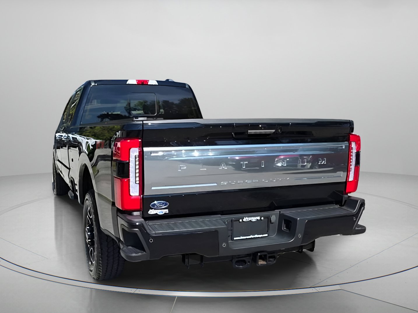 Certified 2023 Ford F350 Platinum image 24